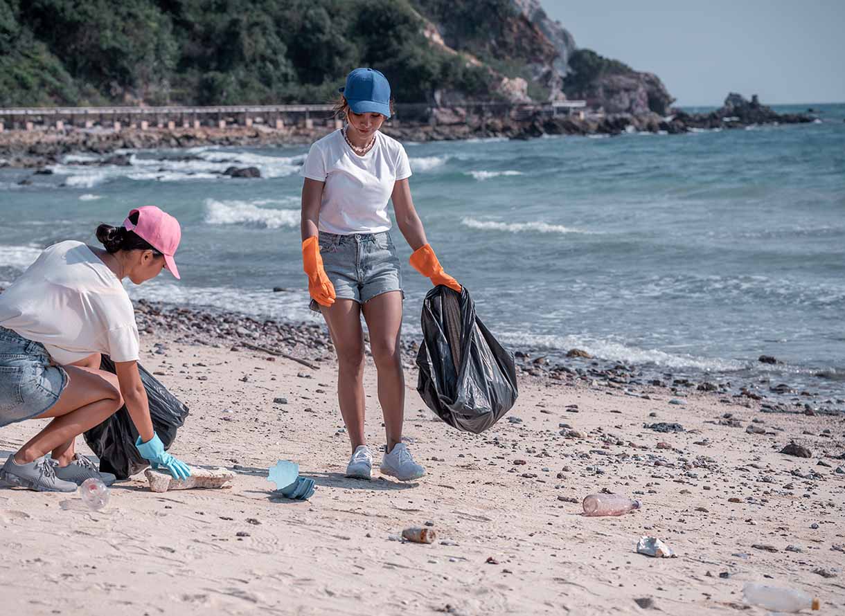 Plastik; Strand; Müllsammlung